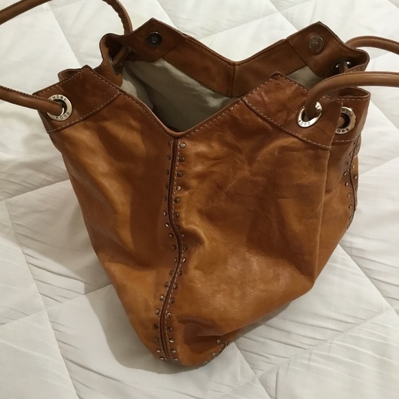 Michael Kors ASTOR Shoulder Tan Brown Leather - Picture 2 of 5